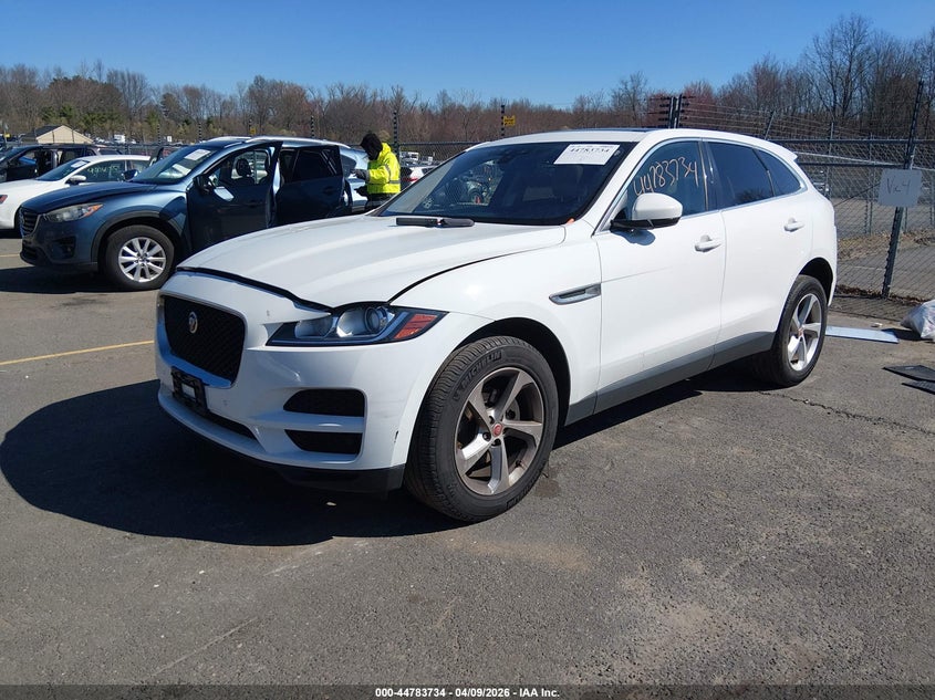 2019 Jaguar F-Pace 25T Premium