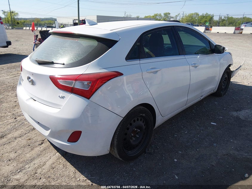 2014 Hyundai Elantra Gt Base W/Blue