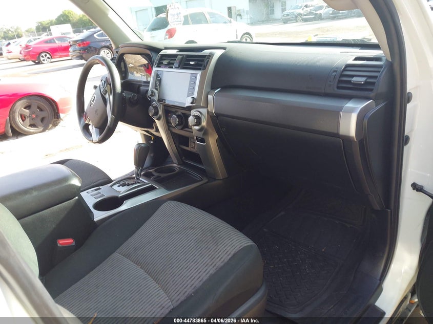 2021 Toyota 4Runner Sr5