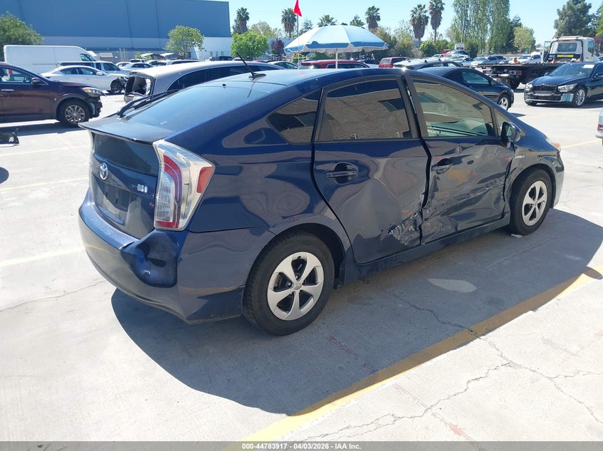 2014 Toyota Prius Three