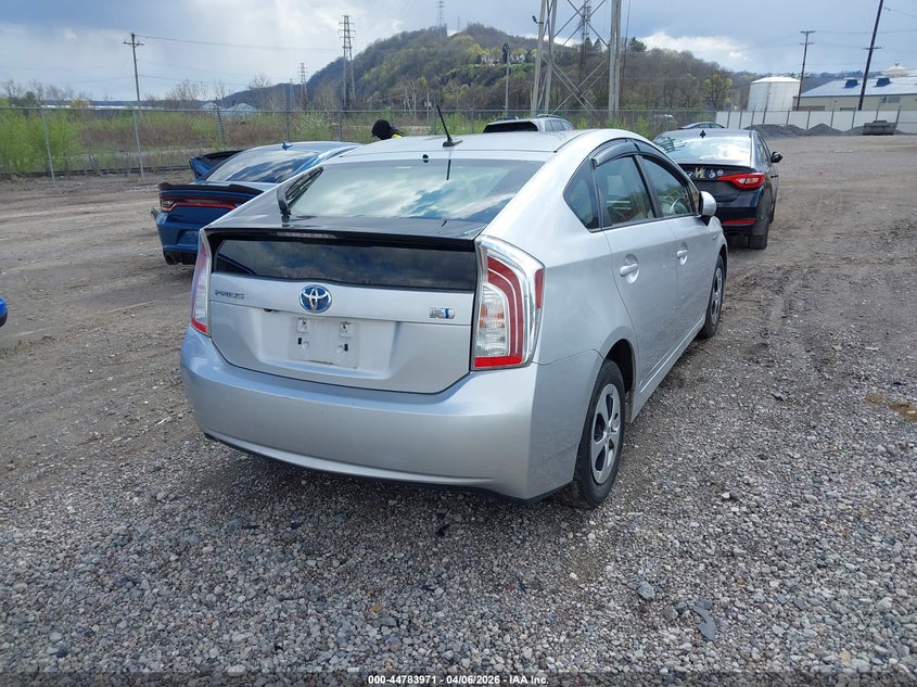 2014 Toyota Prius Three