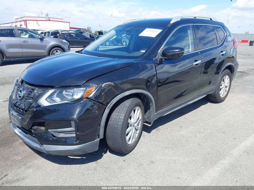 2017 Nissan Rogue Sv