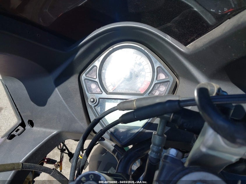 2005 Suzuki Sv650 VIN: JS1VP53A952100137 Lot: 44784060