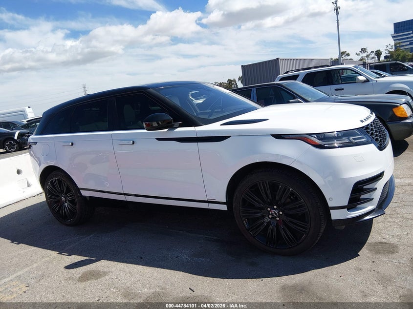 2018 Land Rover Range Rover Velar D180 Se R-Dynamic VIN: SALYL2RN8JA756510 Lot: 44784101