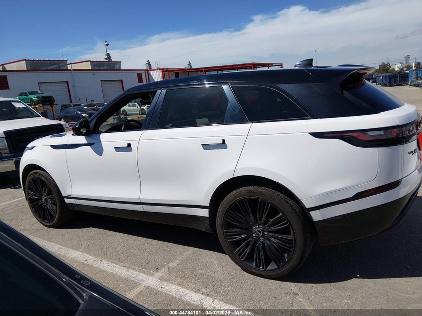 2018 Land Rover Range Rover Velar D180 Se R-Dynamic VIN: SALYL2RN8JA756510 Lot: 44784101