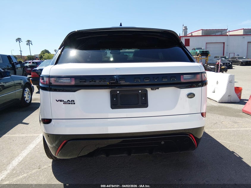 2018 Land Rover Range Rover Velar D180 Se R-Dynamic VIN: SALYL2RN8JA756510 Lot: 44784101