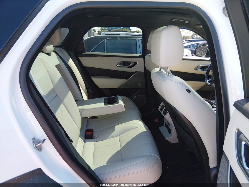 2018 Land Rover Range Rover Velar D180 Se R-Dynamic VIN: SALYL2RN8JA756510 Lot: 44784101