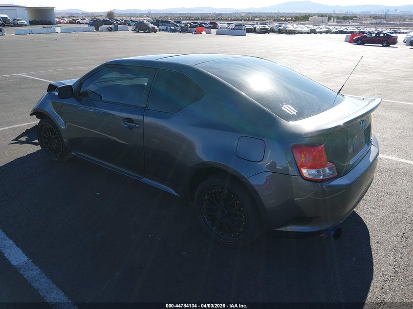 JTKJF5C73C3029545 2012 Scion Tc 2.5 grey