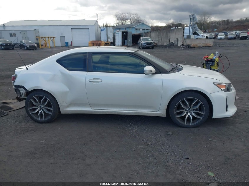 2015 Scion Tc 2.5 white Lot 111044784161 Vin JTKJF5C77F3095939