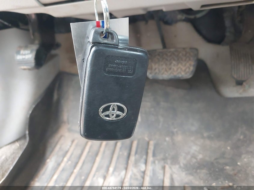 2011 Toyota Avalon Limited VIN: 4T1BK3DB4BU393024 Lot: 44784179