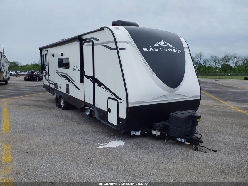 2021 East To West 2850Krl