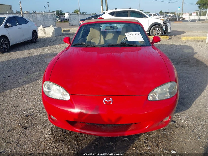 2002 Mazda Mx-5 Miata Cloth/Ls/Se VIN: JM1NB353320225567 Lot: 44784234