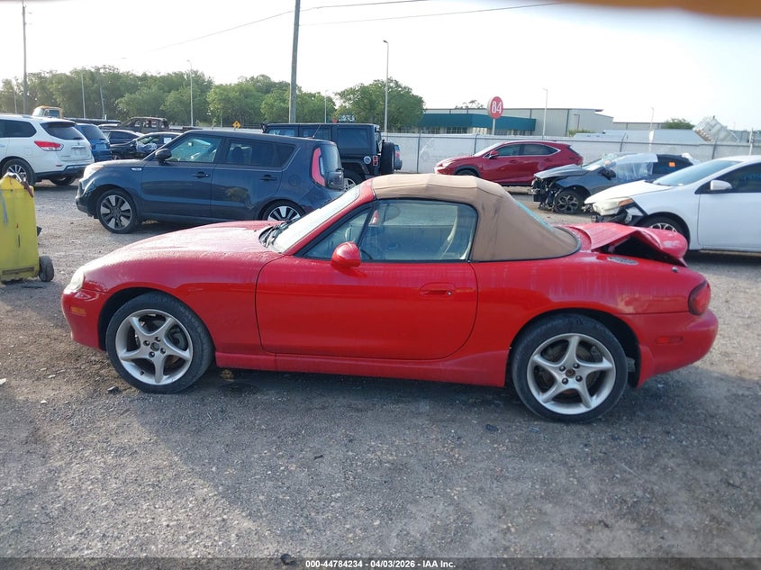 2002 Mazda Mx-5 Miata Cloth/Ls/Se VIN: JM1NB353320225567 Lot: 44784234