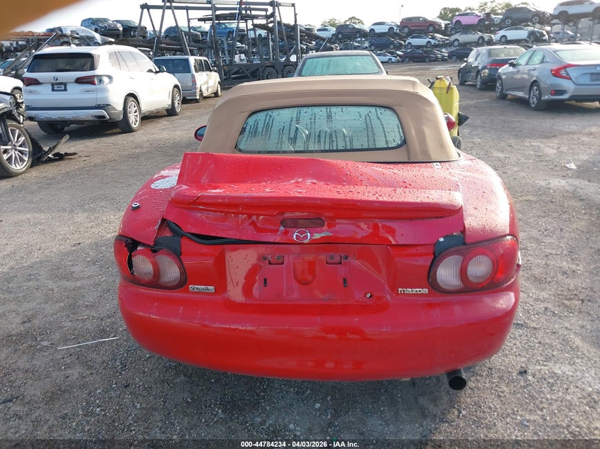 2002 Mazda Mx-5 Miata Cloth/Ls/Se VIN: JM1NB353320225567 Lot: 44784234