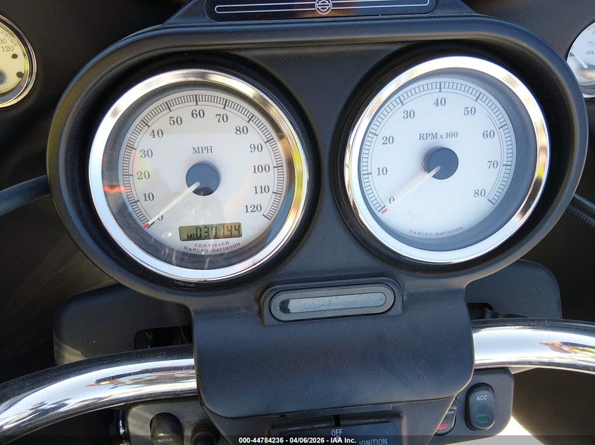 2006 Harley-Davidson Fltri VIN: 1HD1FSW156Y615182 Lot: 44784236