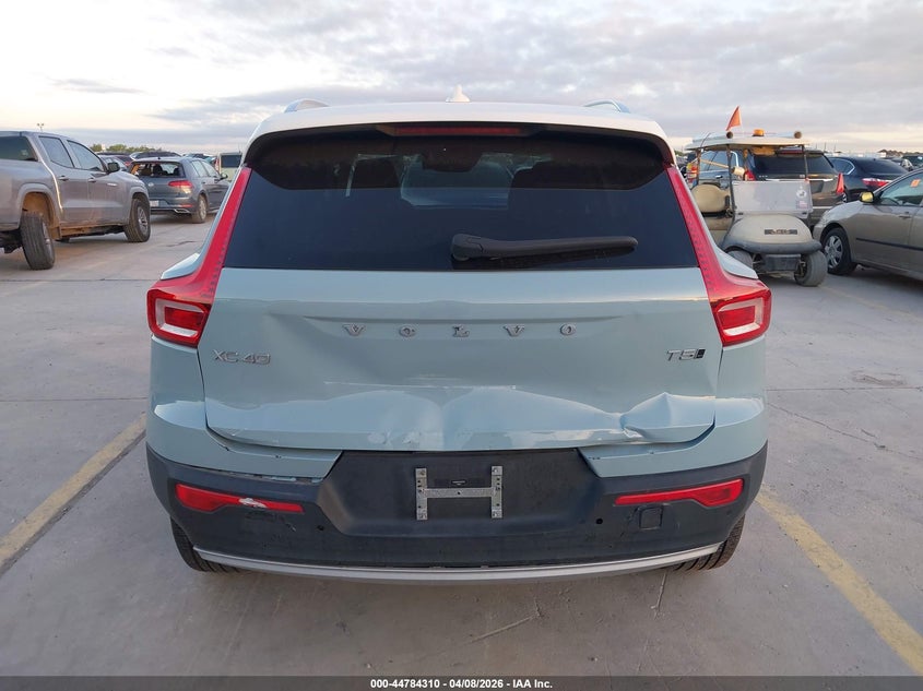 2019 Volvo Xc40 T5 Momentum VIN: YV4162UK3K2127372 Lot: 44784310