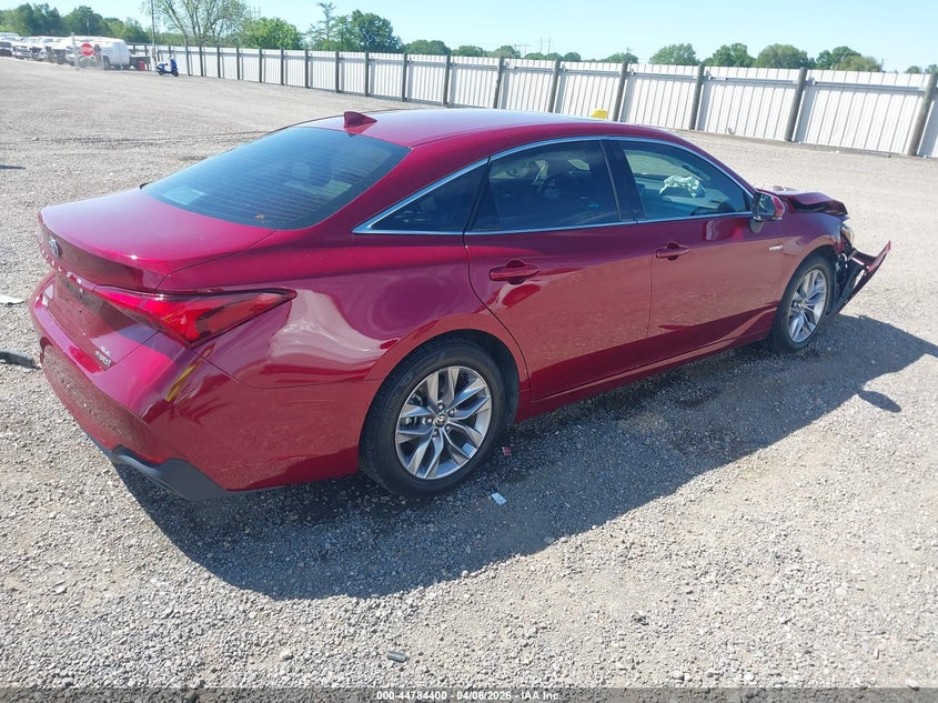 2021 Toyota Avalon Xle Hybrid