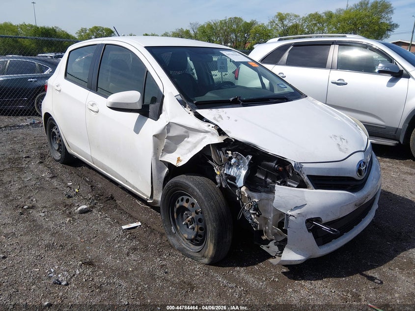2013 Toyota Yaris Le
