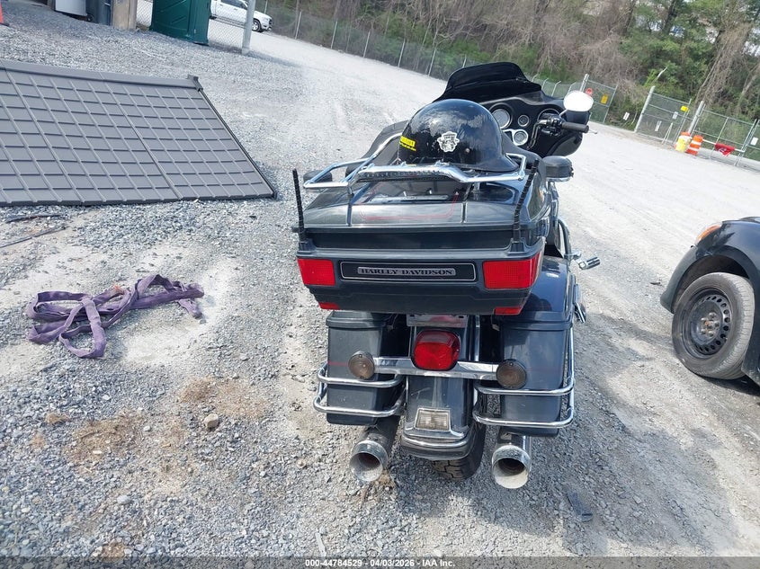 2008 Harley-Davidson Flhtcui VIN: 1HD1FC4178Y709334 Lot: 44784529