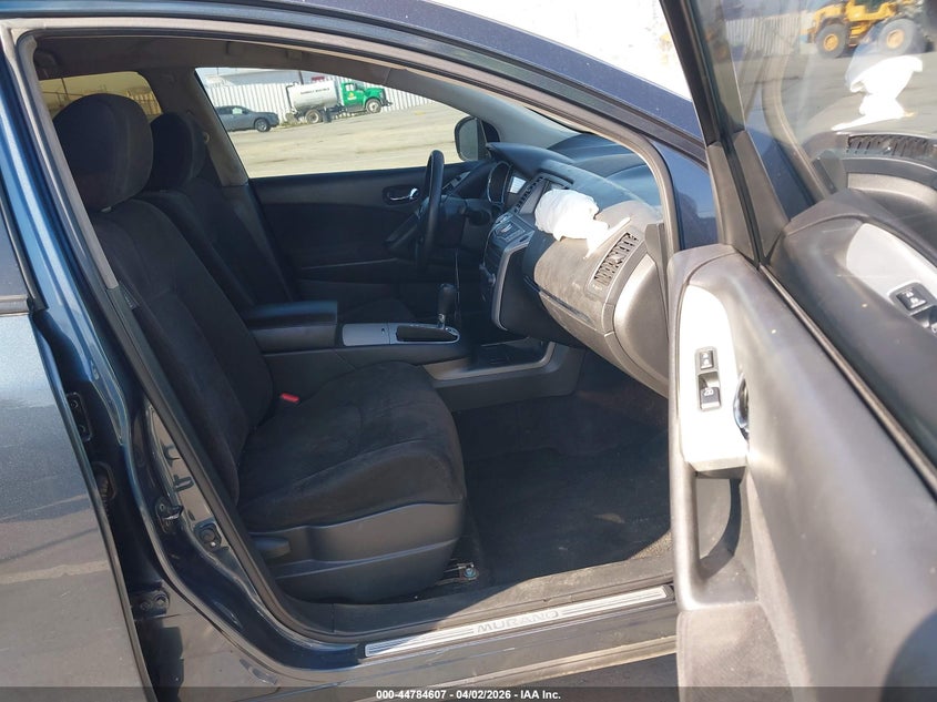2011 Nissan Murano S