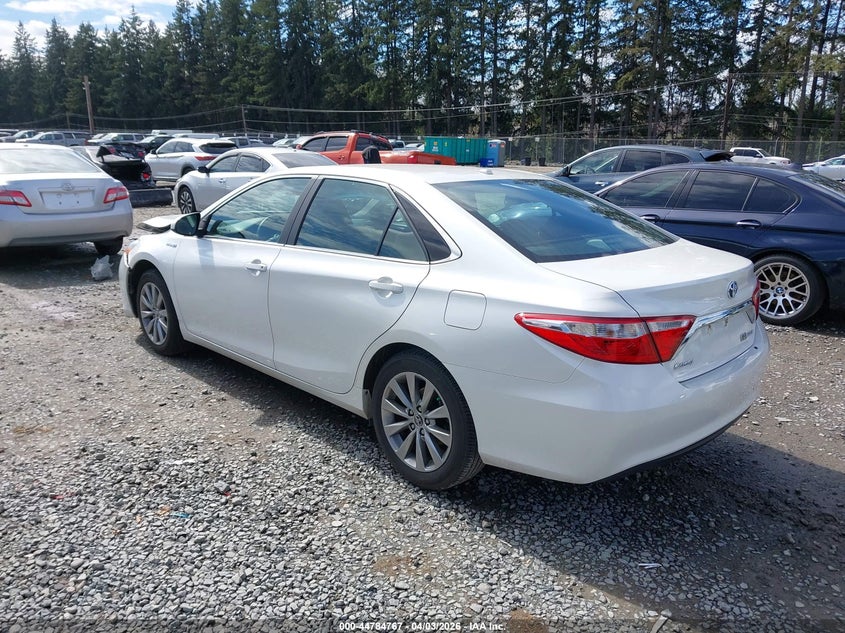 2015 Toyota Camry Hybrid Xle