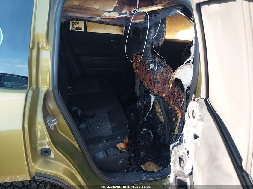 2012 Jeep Compass Sport VIN: 1C4NJDBBXCD676185 Lot: 44784784