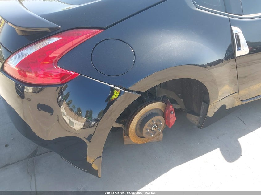 2016 Nissan 370Z Sport Tech VIN: JN1AZ4EH4GM935317 Lot: 44784791
