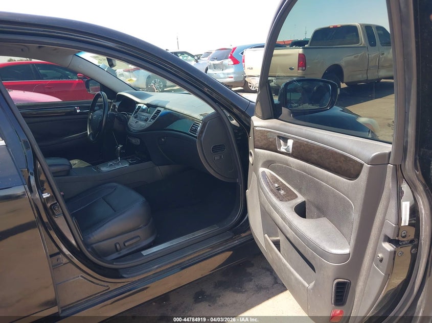 2012 Hyundai Genesis 3.8