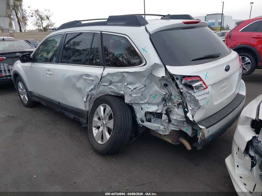 2012 Subaru Outback 2.5 2.5I Limited white Lot 111044784994 Vin 4S4BRBKC9C3292473