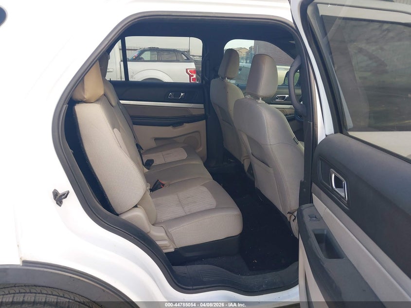2019 Ford Explorer 3.5 White Lot 111044785054 Vin 1FM5K7B86KGA15801