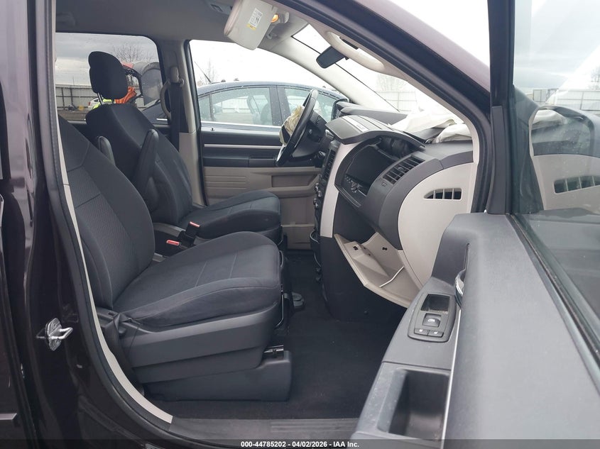 2010 Dodge Grand Caravan Hero