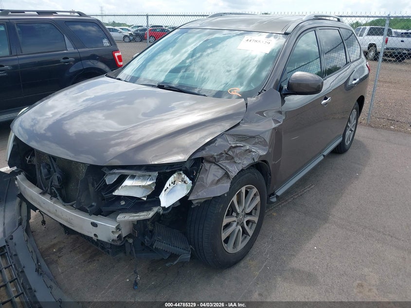 2015 Nissan Pathfinder Sv
