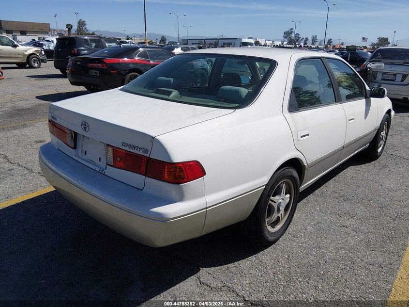 2000 Toyota Camry Le
