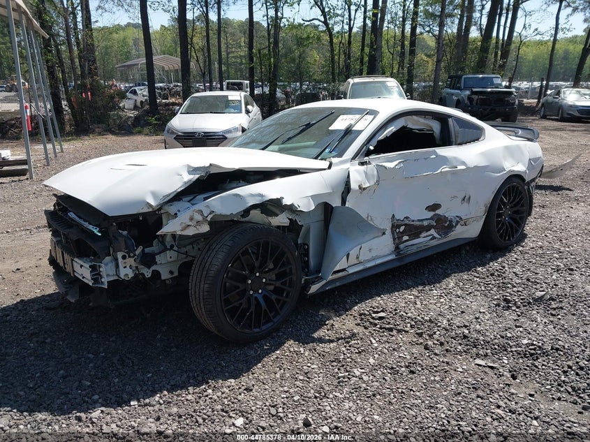 2019 Ford Mustang 2.3 Ecoboost white Lot 111044785378 Vin 1FA6P8TH5K5168198