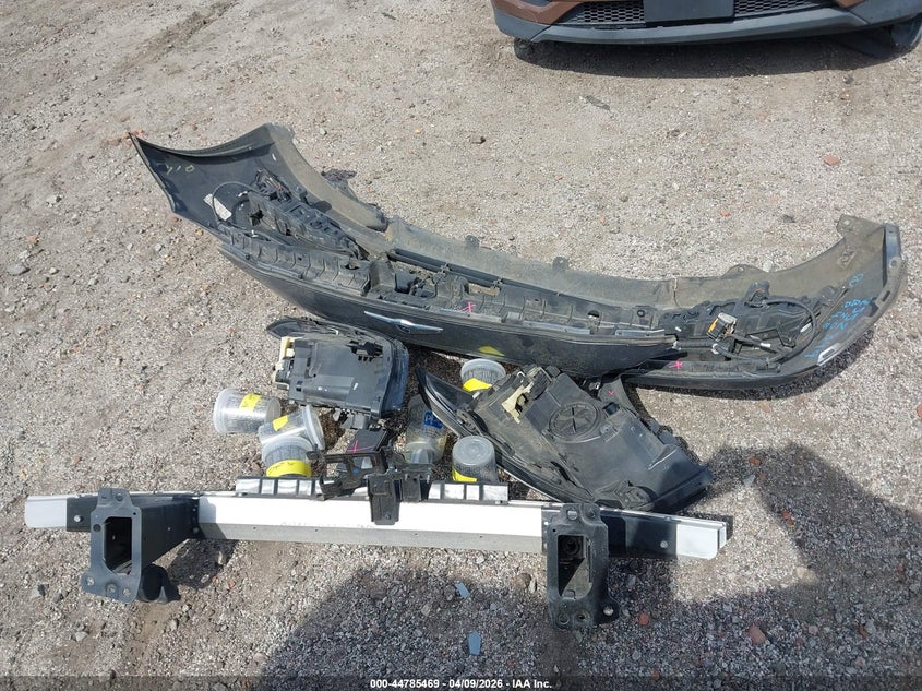 2016 Hyundai Genesis 3.8 VIN: KMHGN4JE4GU126295 Lot: 44785469