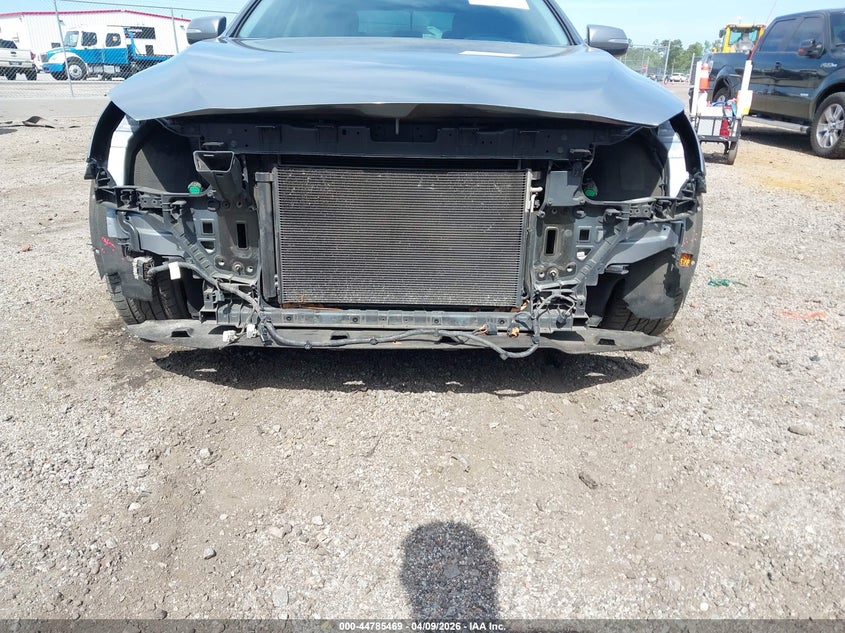 2016 Hyundai Genesis 3.8 VIN: KMHGN4JE4GU126295 Lot: 44785469