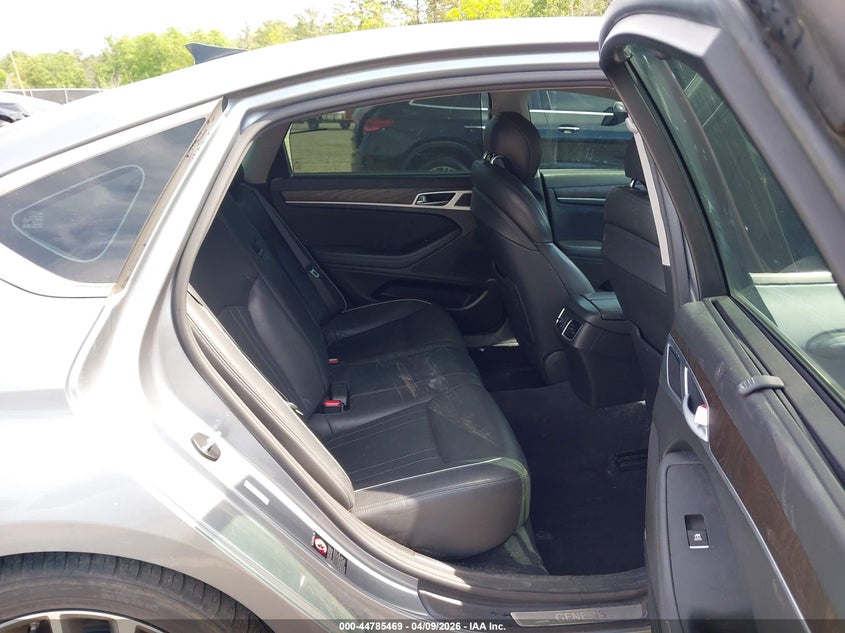 2016 Hyundai Genesis 3.8 VIN: KMHGN4JE4GU126295 Lot: 44785469