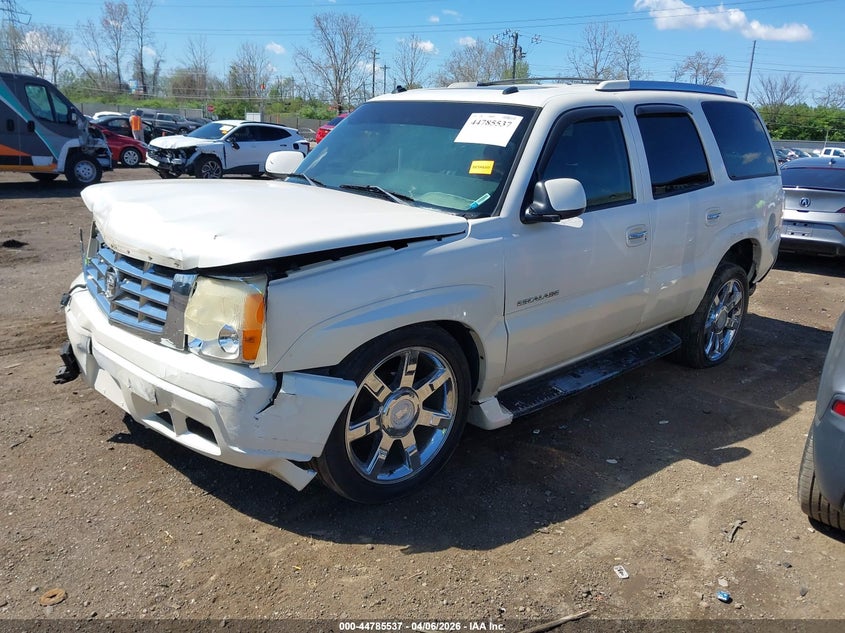 2003 Cadillac Escalade Standard