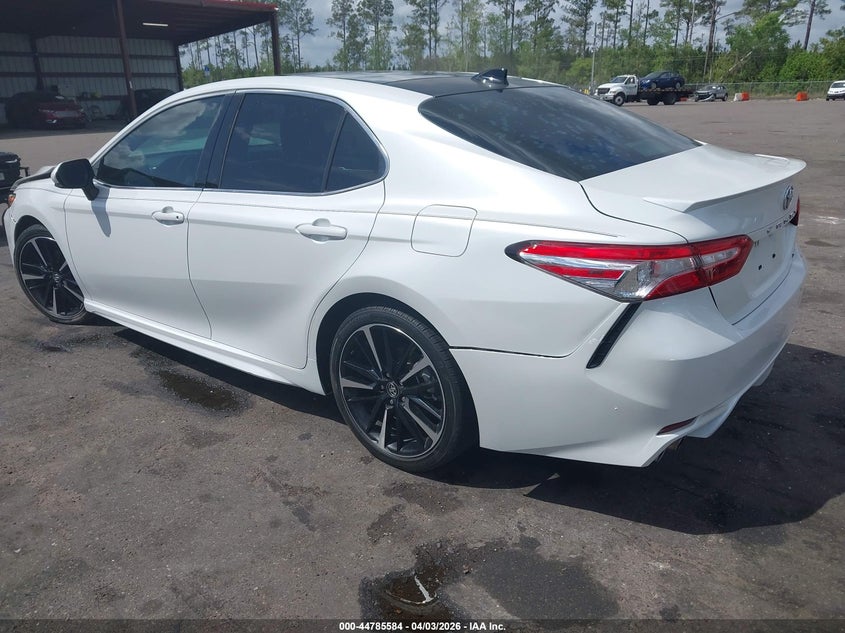 2020 Toyota Camry Xse