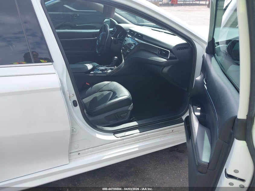 2020 Toyota Camry Xse