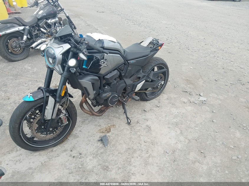 2022 Cf Moto 700 Cl-X