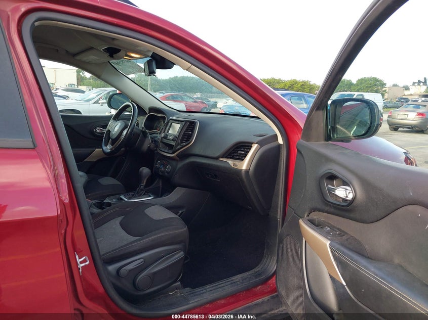 2017 Jeep Cherokee Altitude Fwd