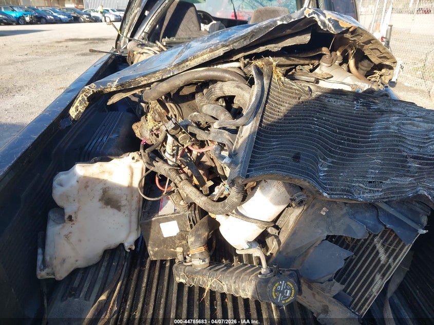 2002 GMC Sonoma Sl VIN: 1GTCS19W828262776 Lot: 44785683