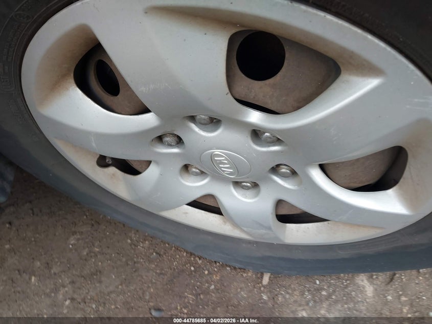 2008 Kia Sedona Lx VIN: KNDMB233186266858 Lot: 44785685