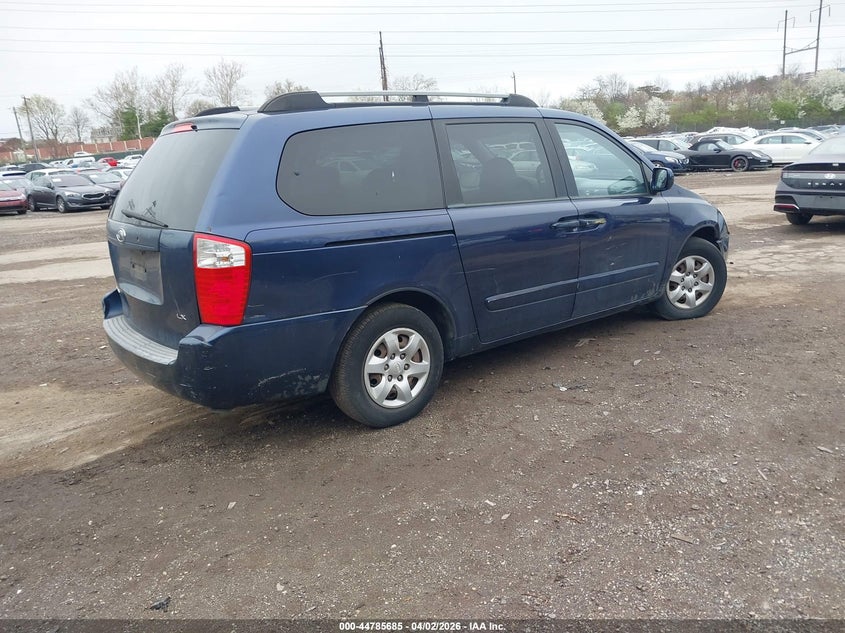 2008 Kia Sedona Lx