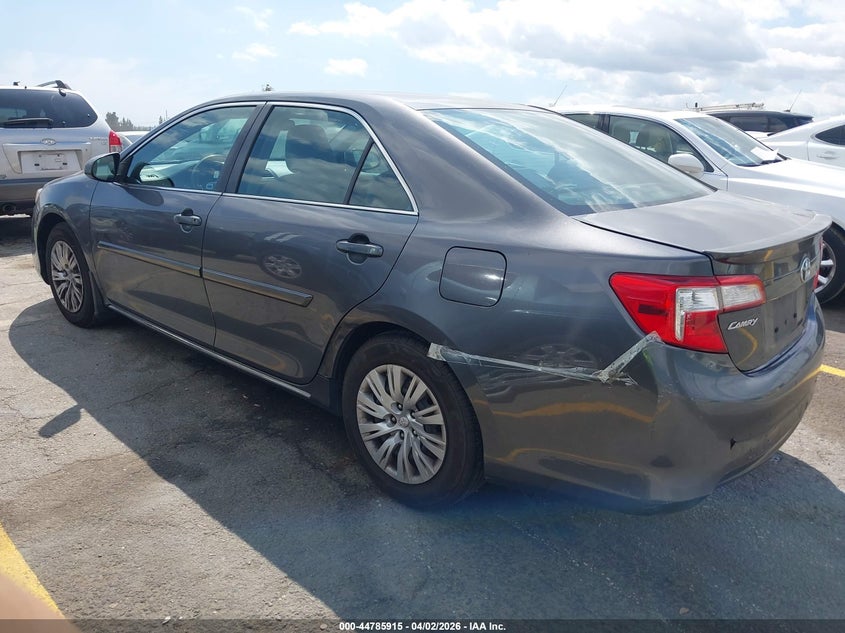 2014 Toyota Camry Le