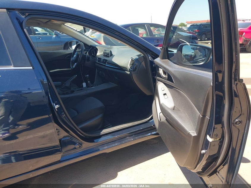 2014 Mazda Mazda3 I Touring