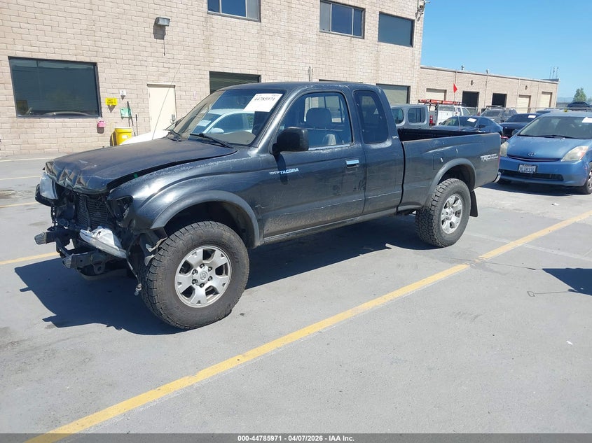 2000 Toyota Tacoma Base V6