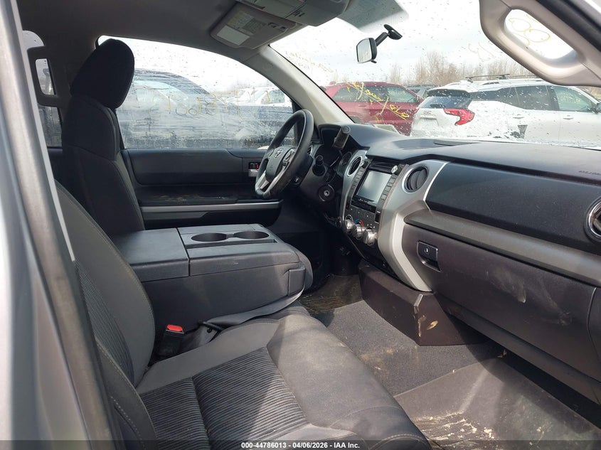 2016 Toyota Tundra Sr 5.7L V8