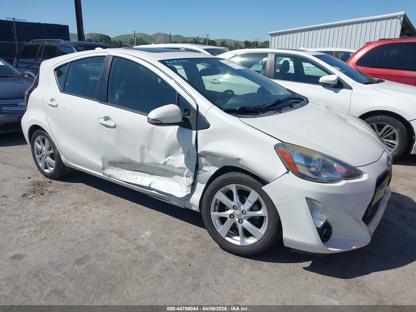 2015 Toyota Prius C Four